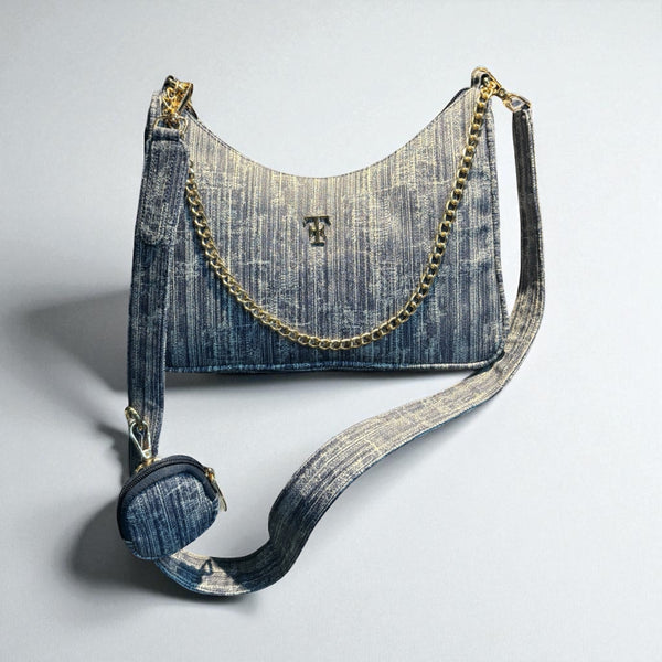 Crescent carry-all